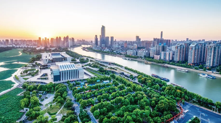 Projet de restauration écologique de la baie de Hanjiang à Wuhan du Hubei en Chine